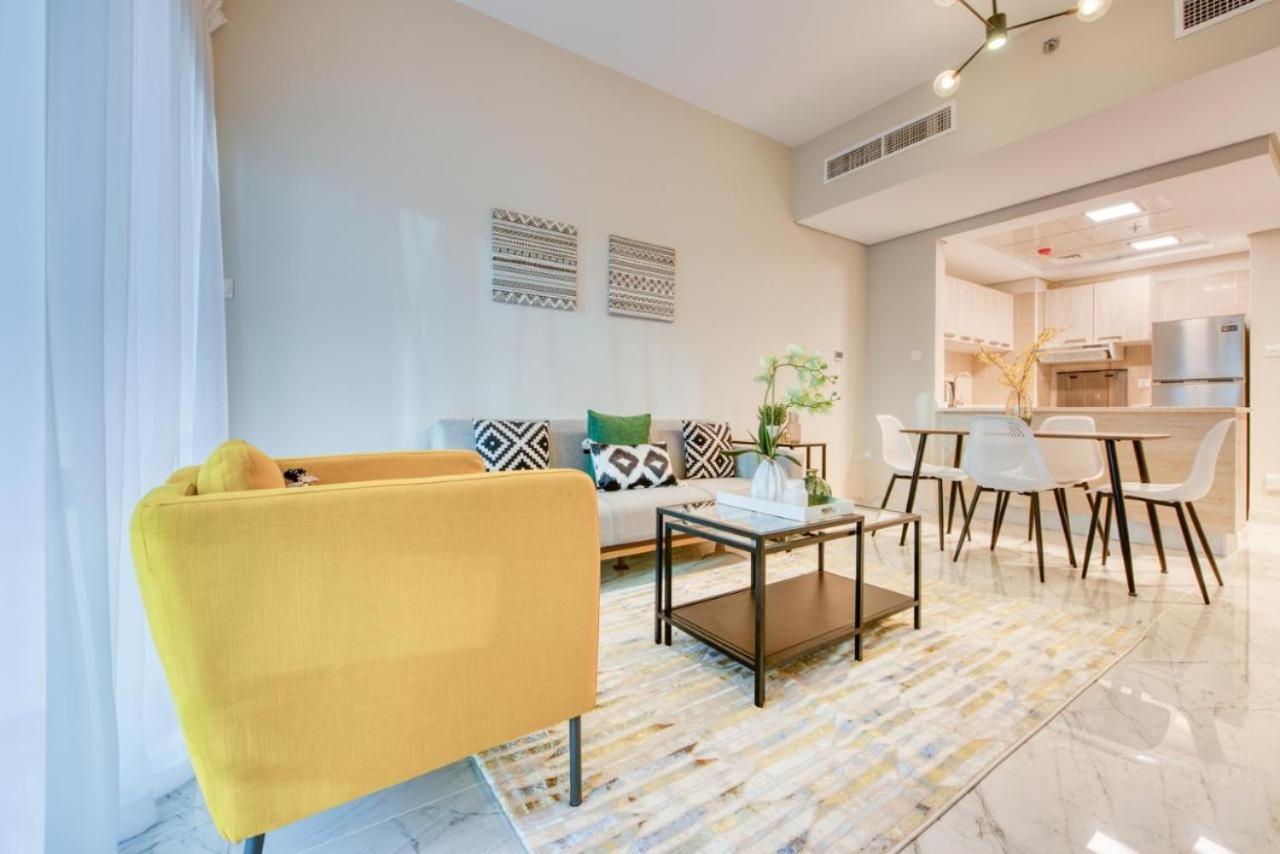Elite Lux Holiday Homes - Cozy & Stylish 1 Bedroom With Huge Pools & World Class Gym ドバイ エクステリア 写真